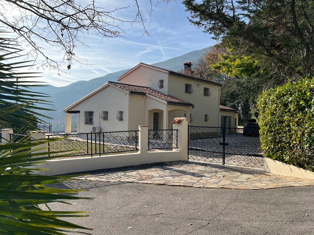 Somptueuse Maison à Coaraze sur la Cote d'Azur