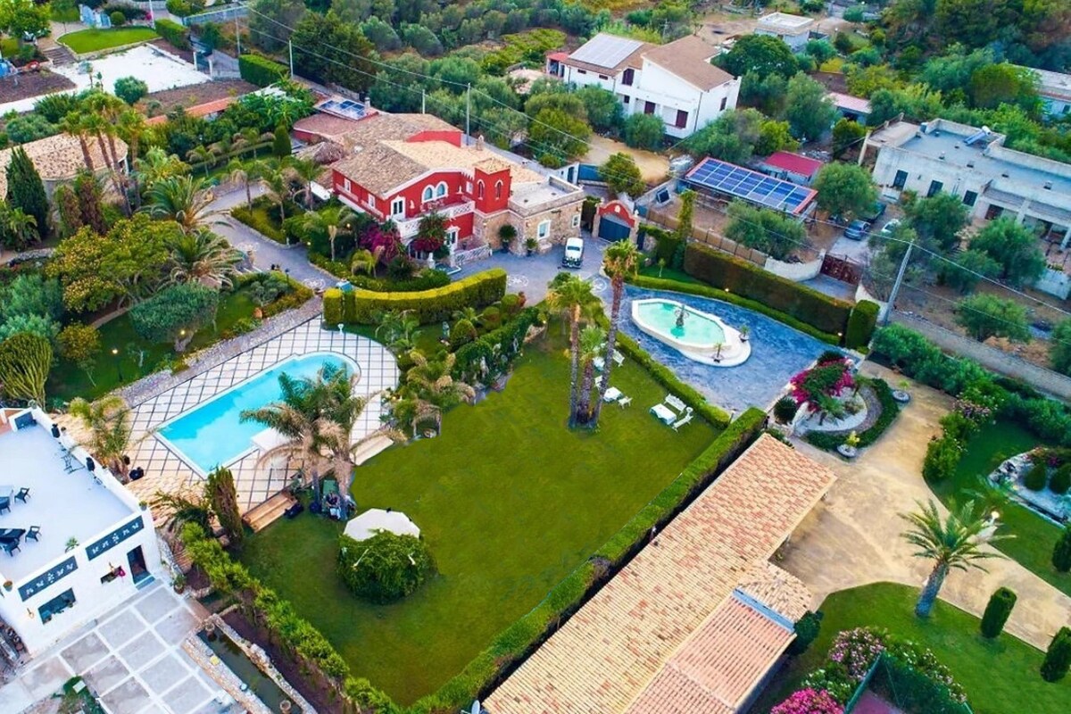 Luxurious Sicilian villa - VacaVilla Exclusive