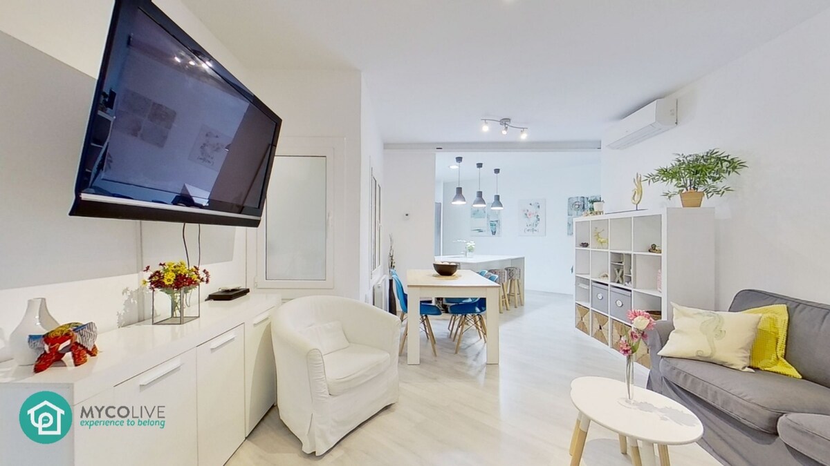 Modern room in Barcelona Private bathroom&balcony