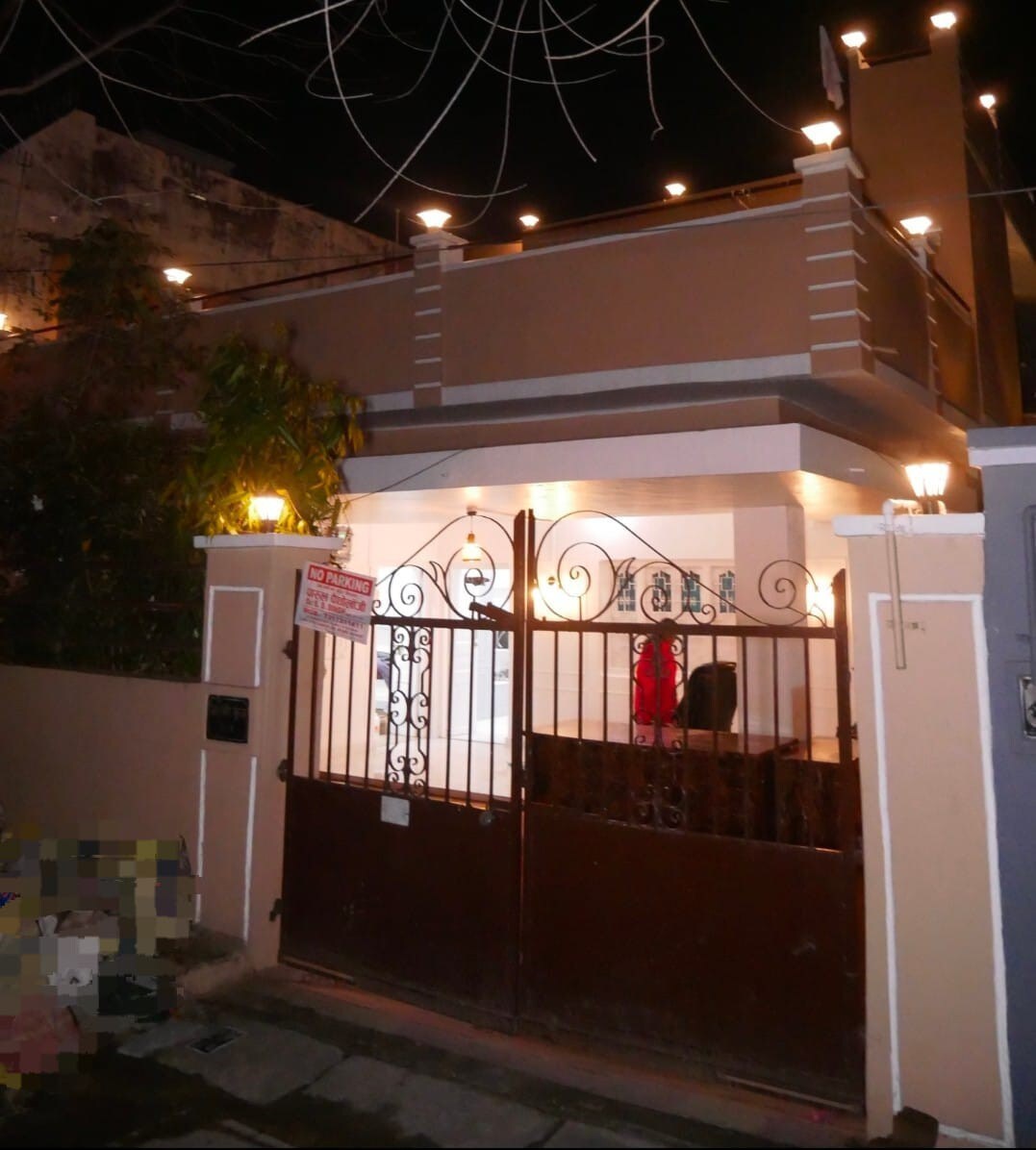 Janki Kunj Varanasi- 3 Room Home