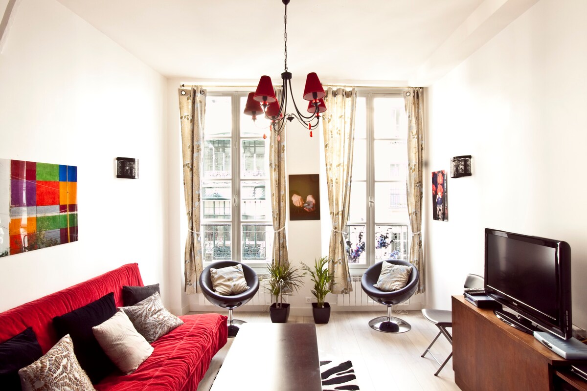 Saint Honore delightful one bedroom apartment