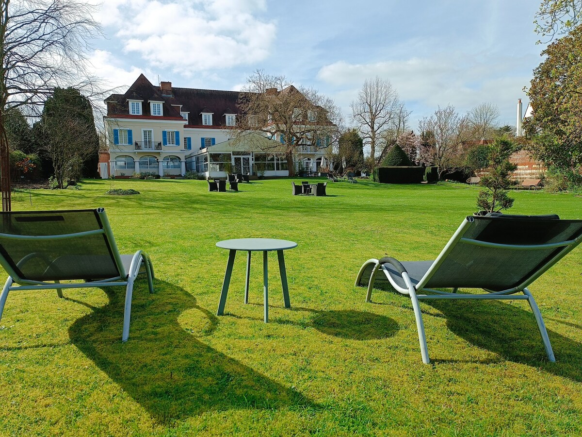 Suite au Château de Montreuil