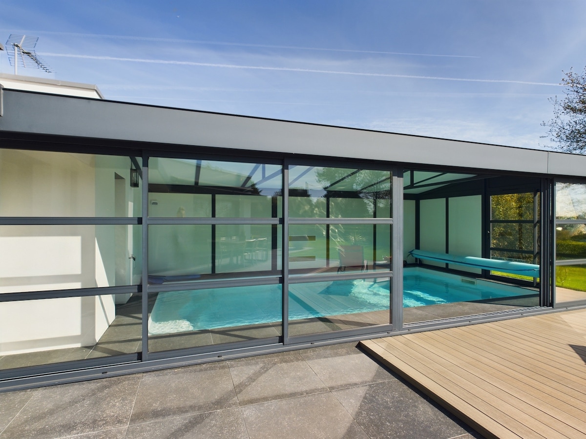 -PERLE- Maison  contemporaine avec piscine