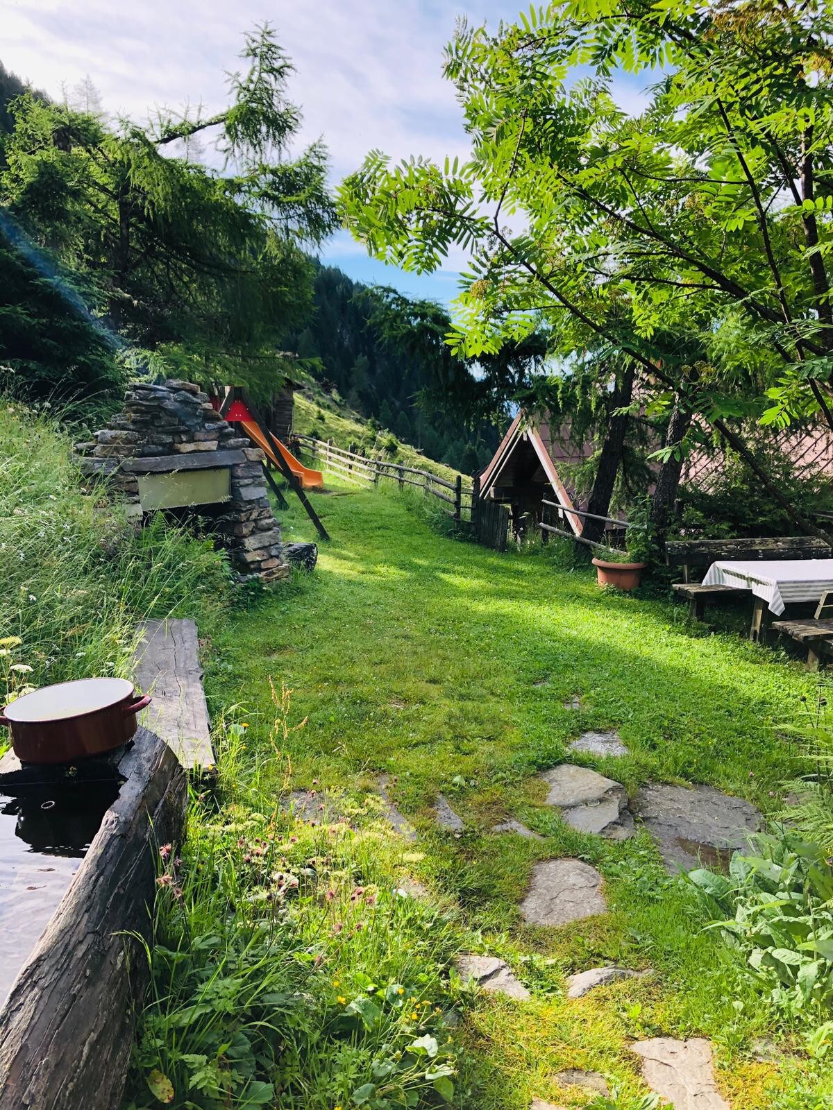 Almhütte im Bergparadies