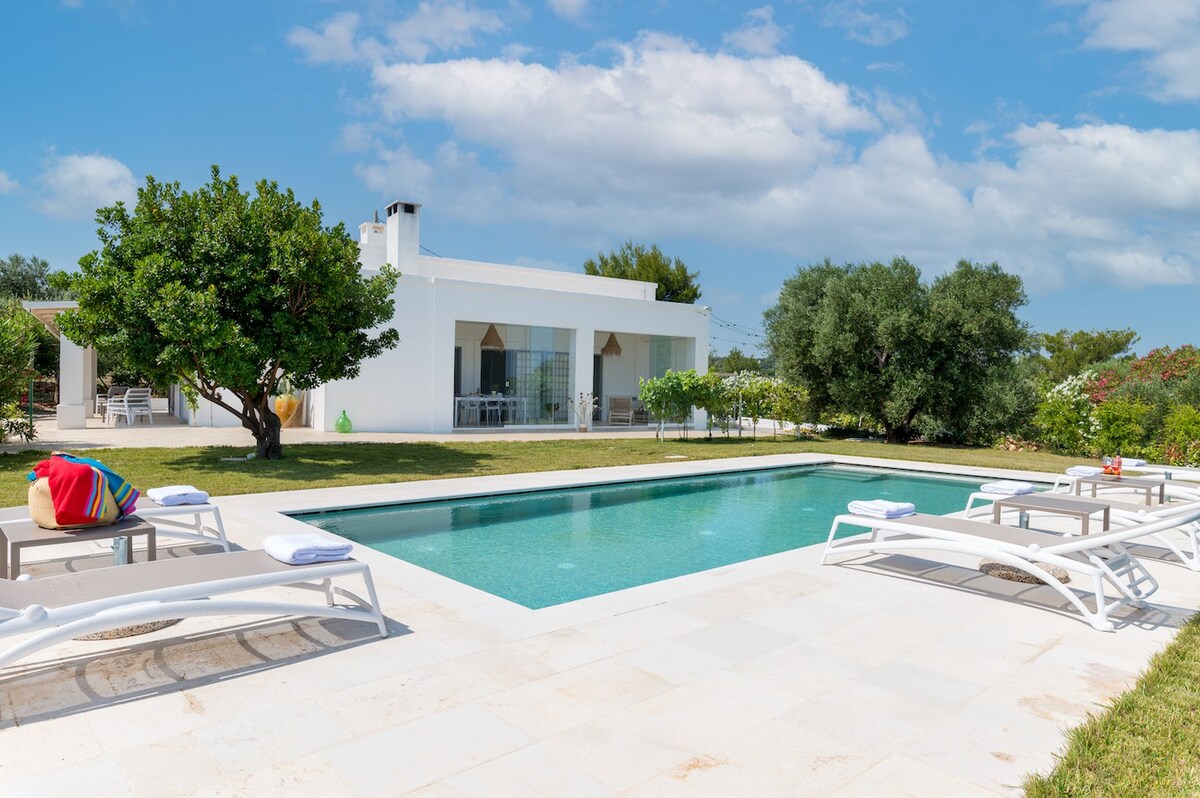 Villa La Vigna, stylish hideaway with private pool