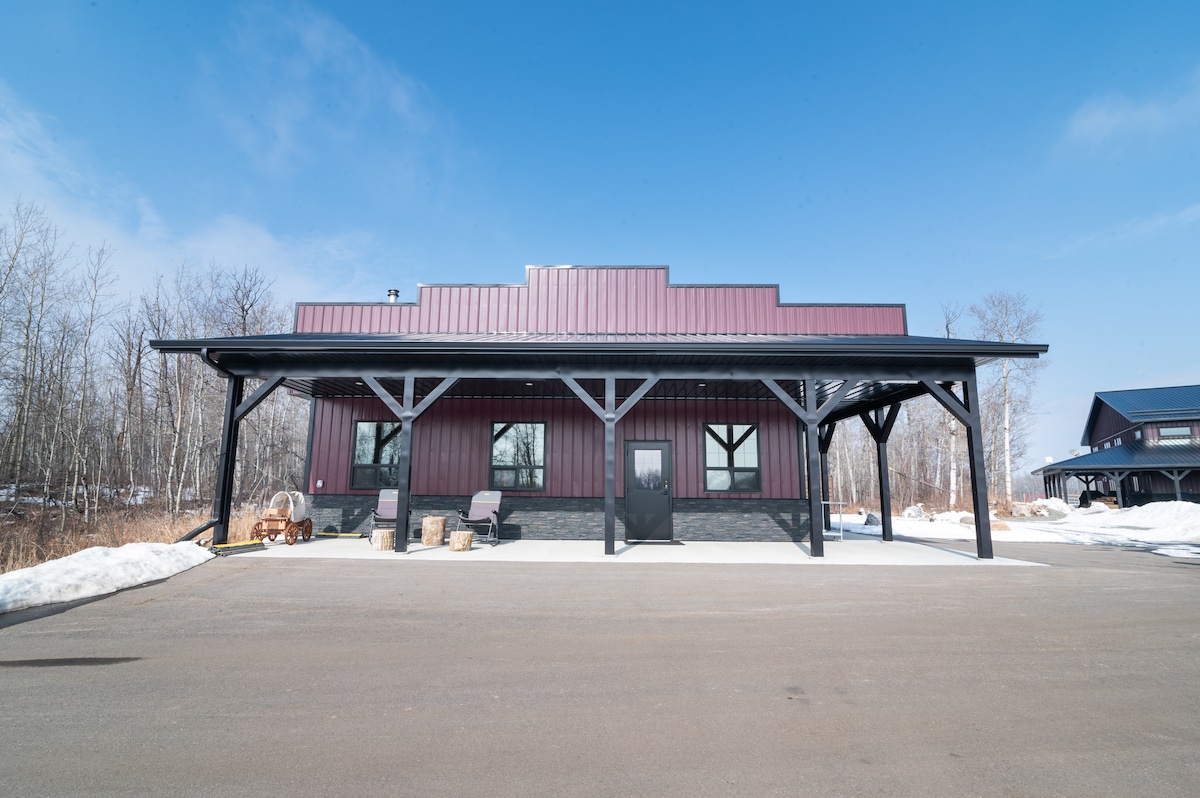 The Saloon at Lazy M Ranch