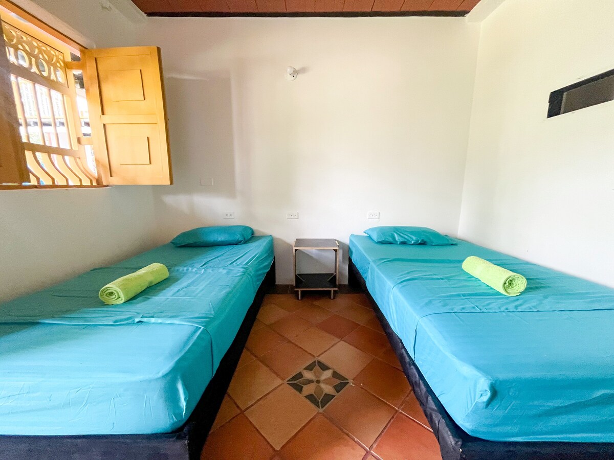 Habitación para dos cerca a Charcos Cristalinos