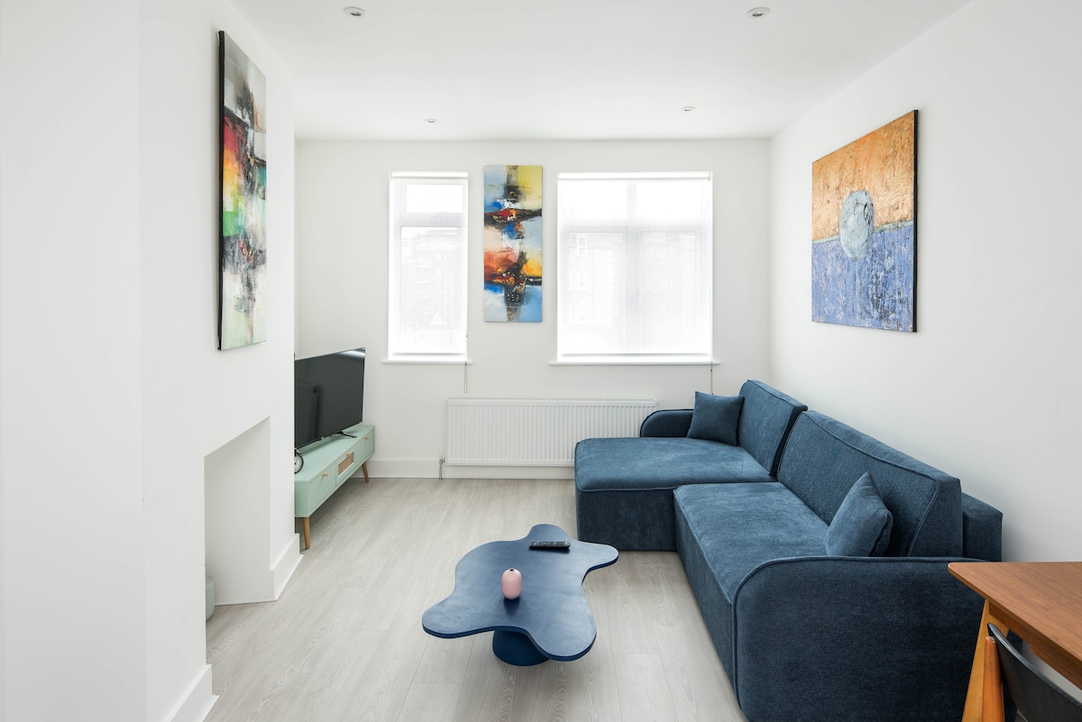 Barons Court 1 Bed
