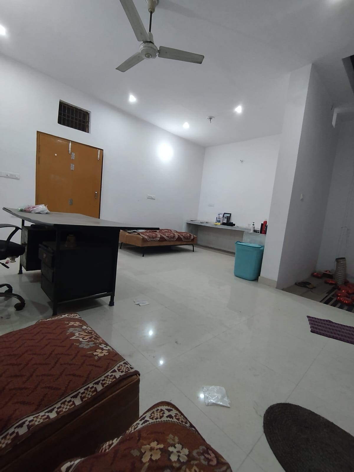 Spacious 1BHK in Society Lucknow