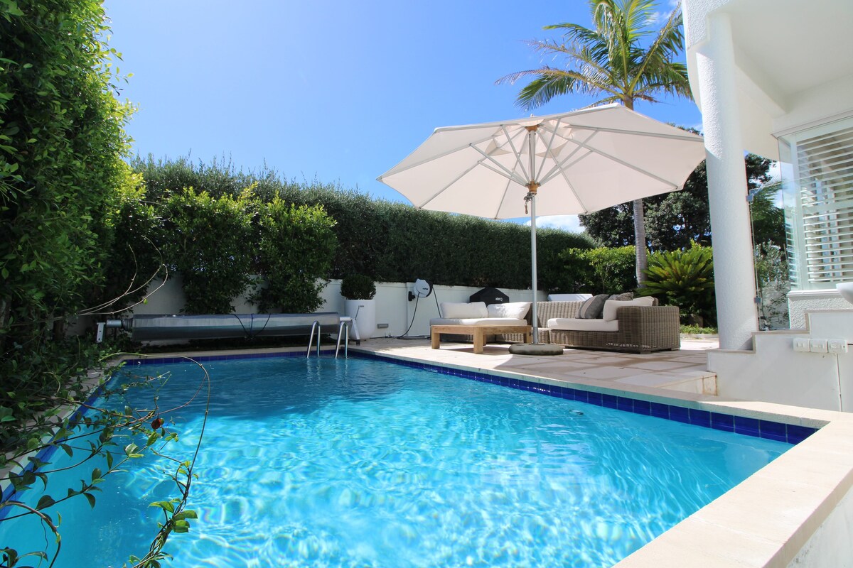 Luxe Private Pool + Beach Front Home