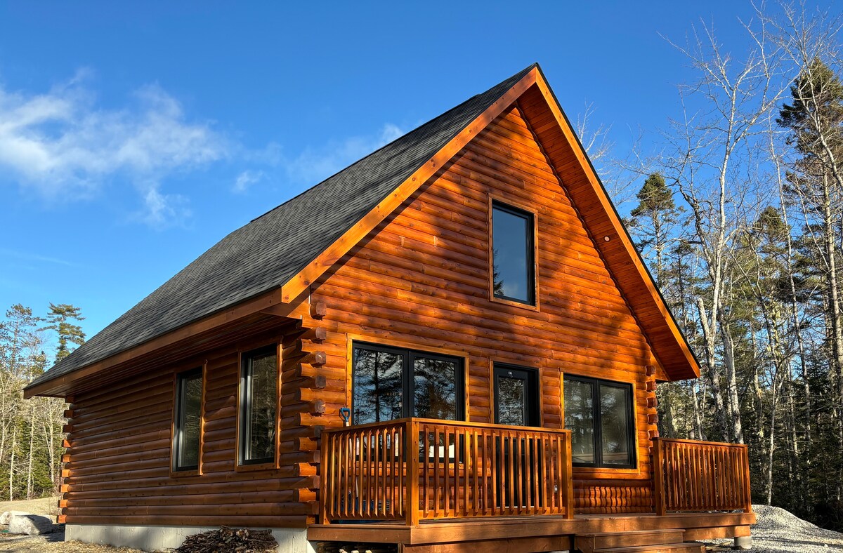 Sunbeam Cottage ~ lakefront cottage