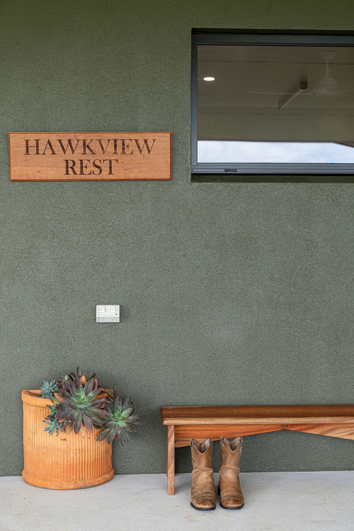 Hawkview Rest Guest House