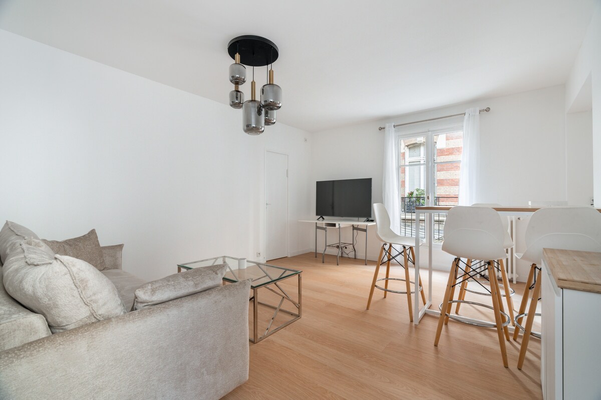 Chic appartement refait à neuf- 16e arrondissement