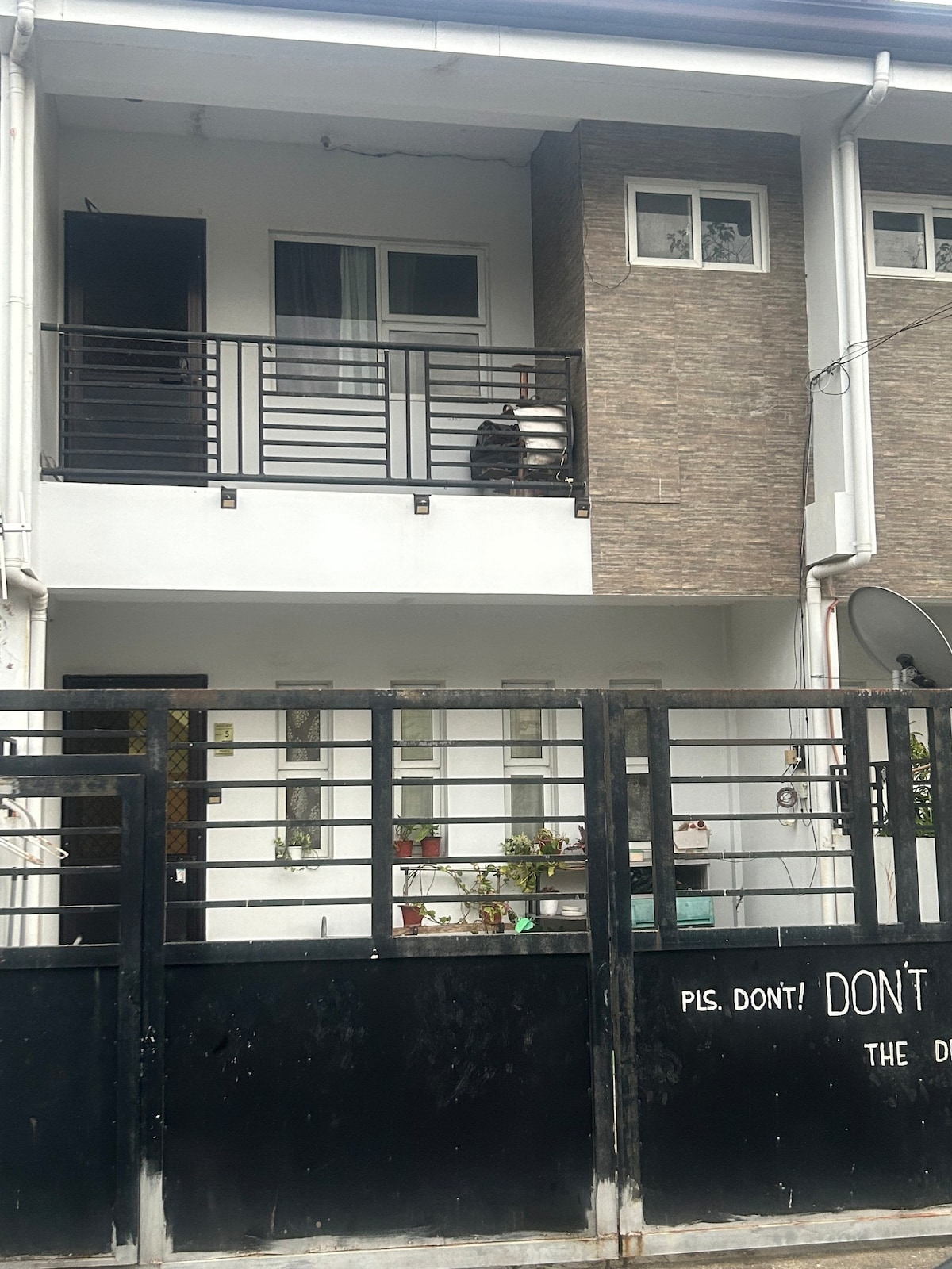 Townhouse, Eagle Crest Subd.- Bakakeng