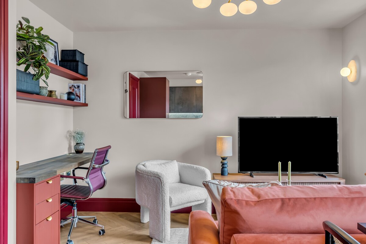 Hammersmith Residences Two Bed /One Bath Flat