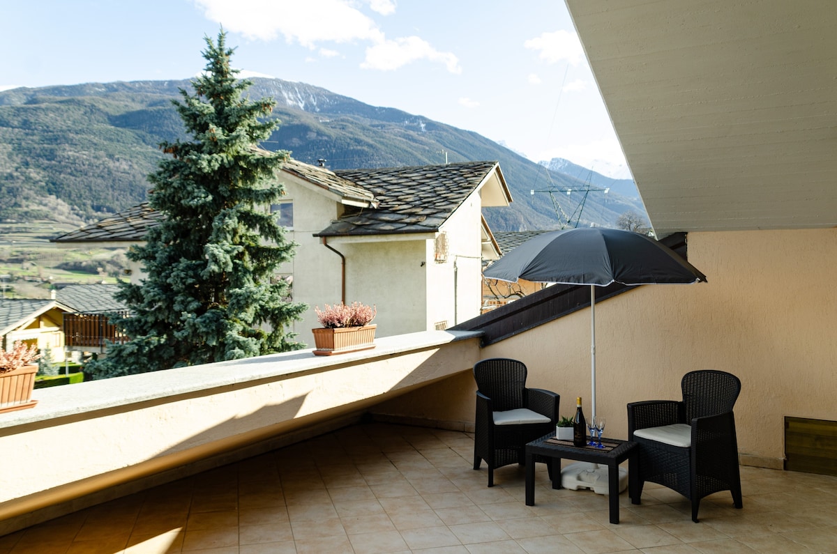 Sarre Skyline Apartment - Relax in Valle d'Aosta