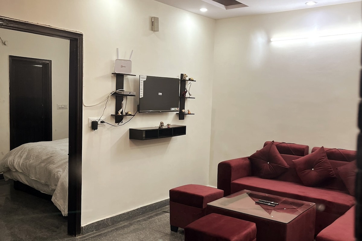 Fully furnished 2bhk apartment