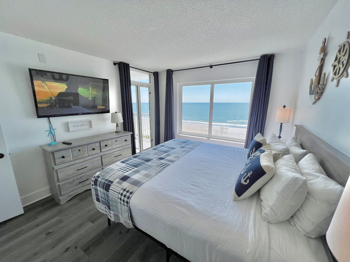 New! Direct OceanFront 3 Bedroom Condo @ SeaWatch