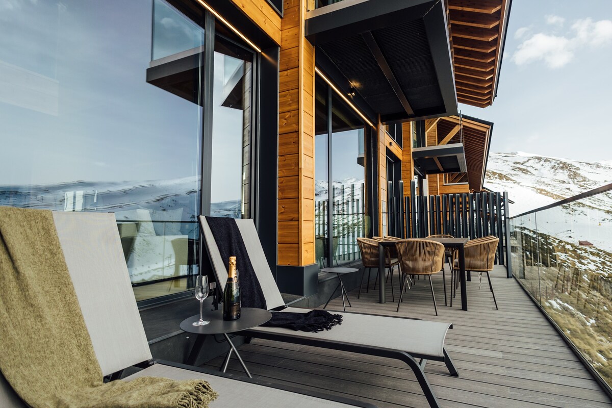 Arttysur Lux - Best 4 BDRM Villa in Sierra Nevada