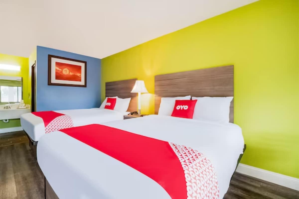 Cypress Inn & Suites Houston 2 Queen Bed