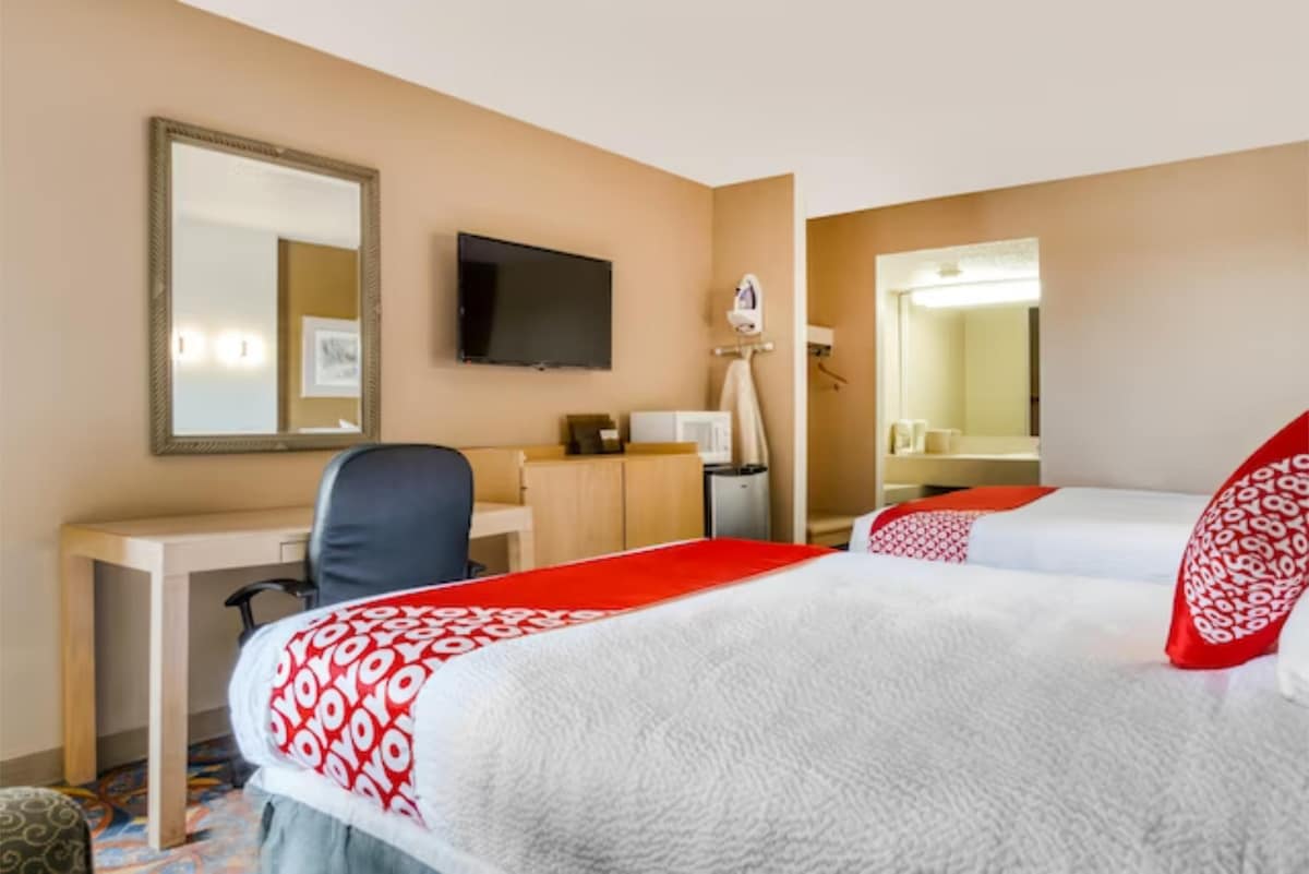 Hotel Wichita Falls Queen Bed