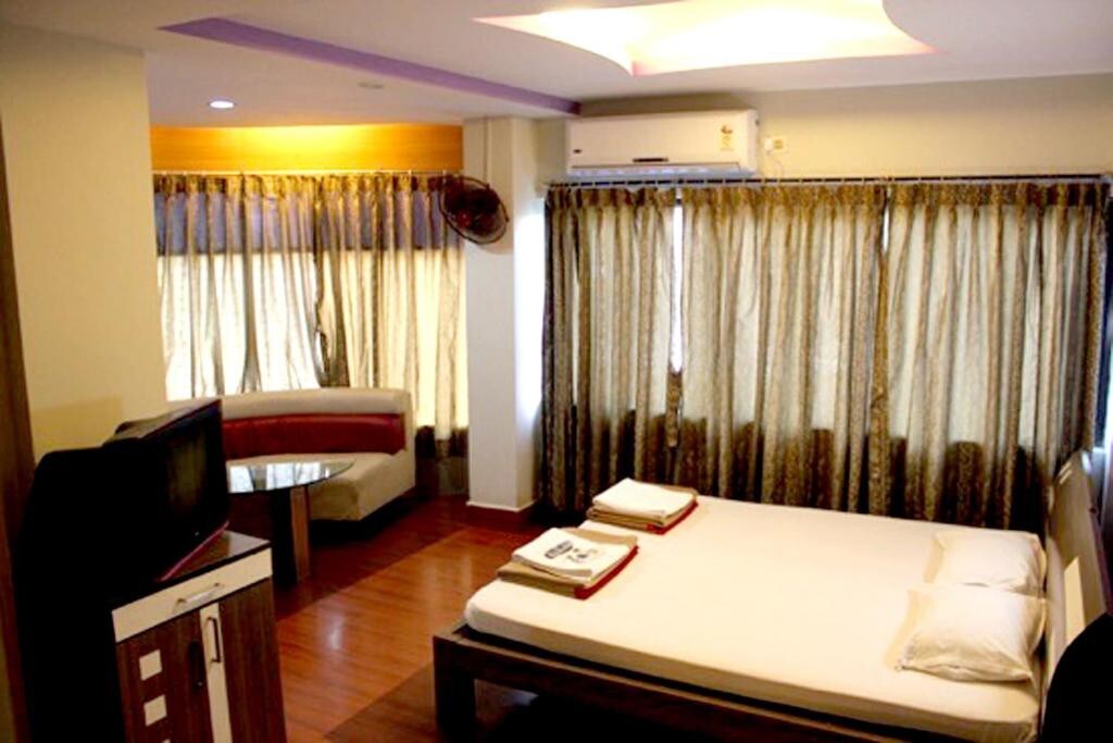 Super Deluxe Executive Room CP