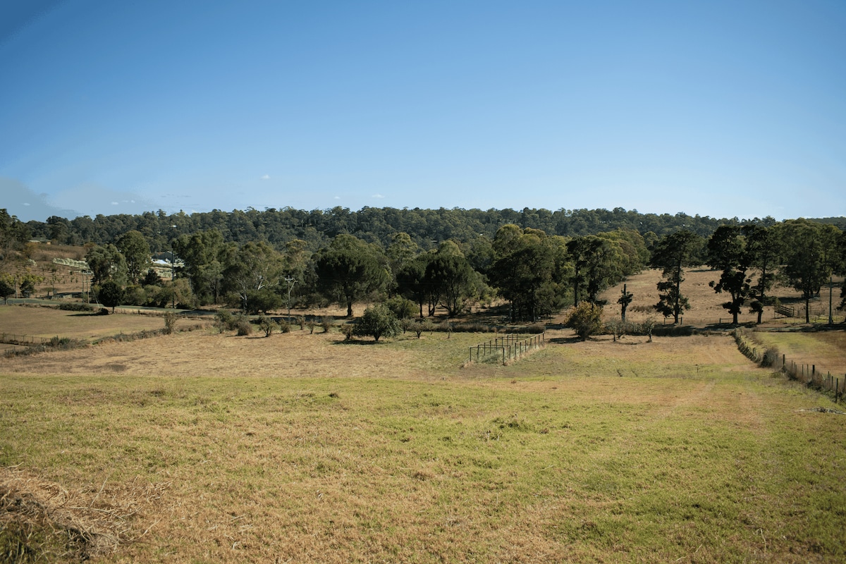 Wonderful Semi-rural House With Breath-taking View