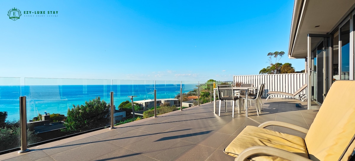 Mornington Ocean Views w/ private stage 5BR Haven