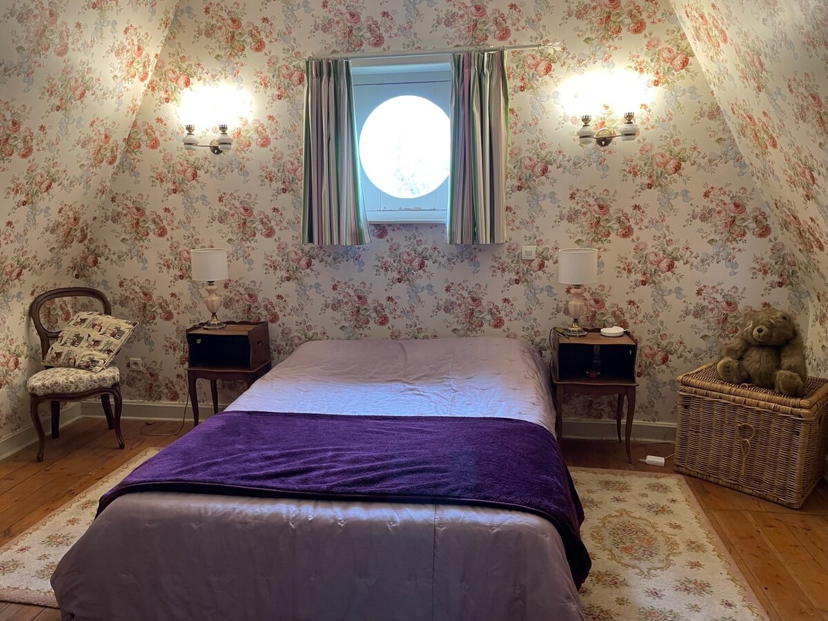 Chambre et salon dans un Château