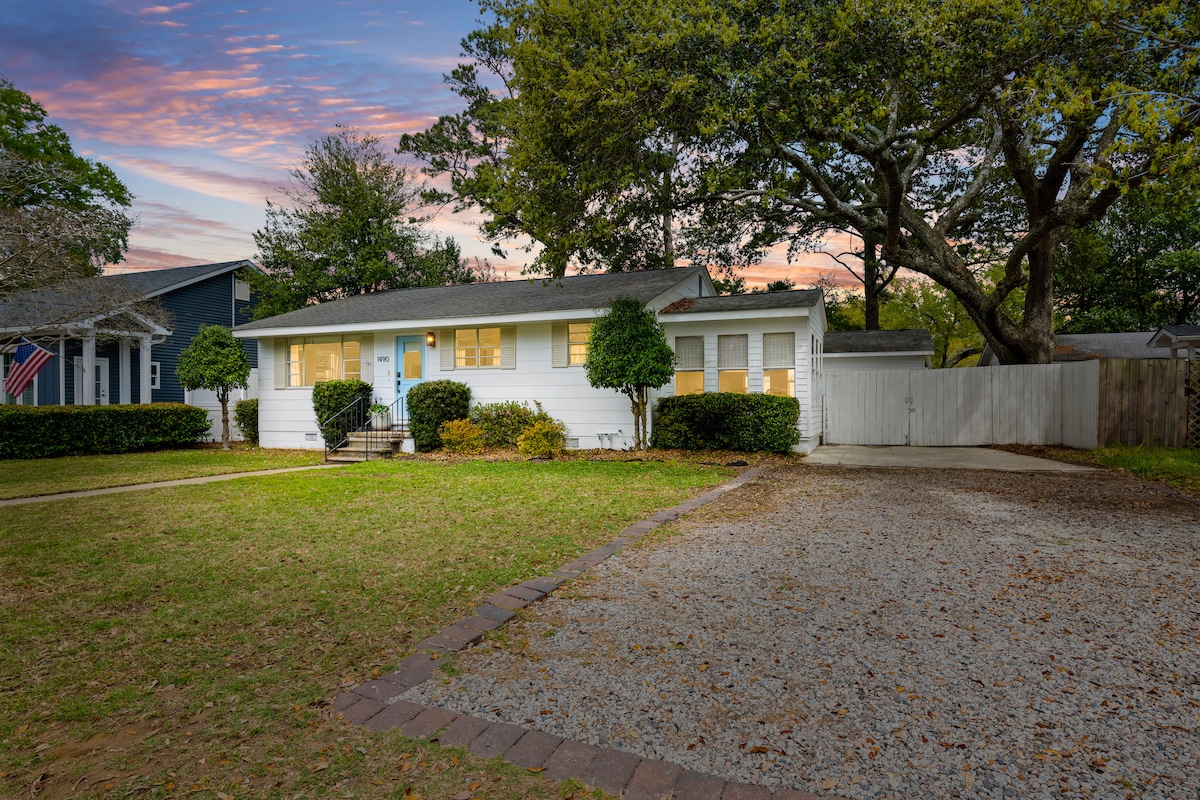 Charming Old Village Home + Back House - True Gem!