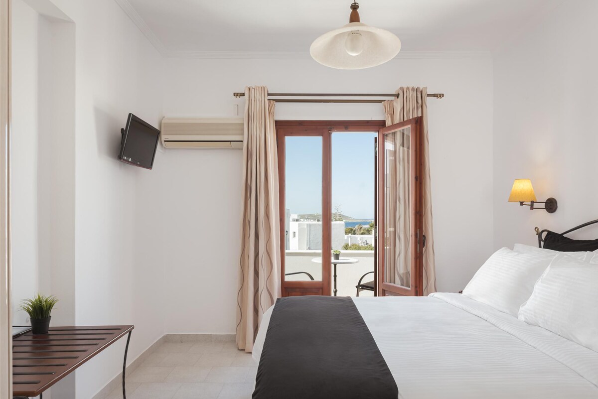 Deluxe Room By Sunset Paros Naousa