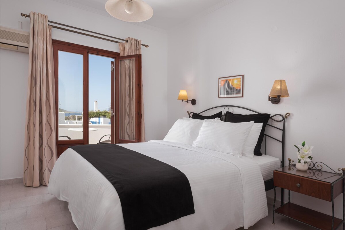 Deluxe Room By Sunset Paros Naousa