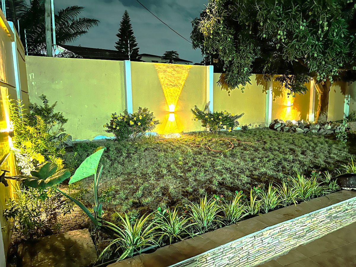 Maryluxe Stays 6Bd villa, West hills, Accra Ghana