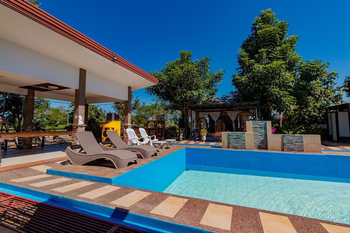 Exclusive Guest House with pool