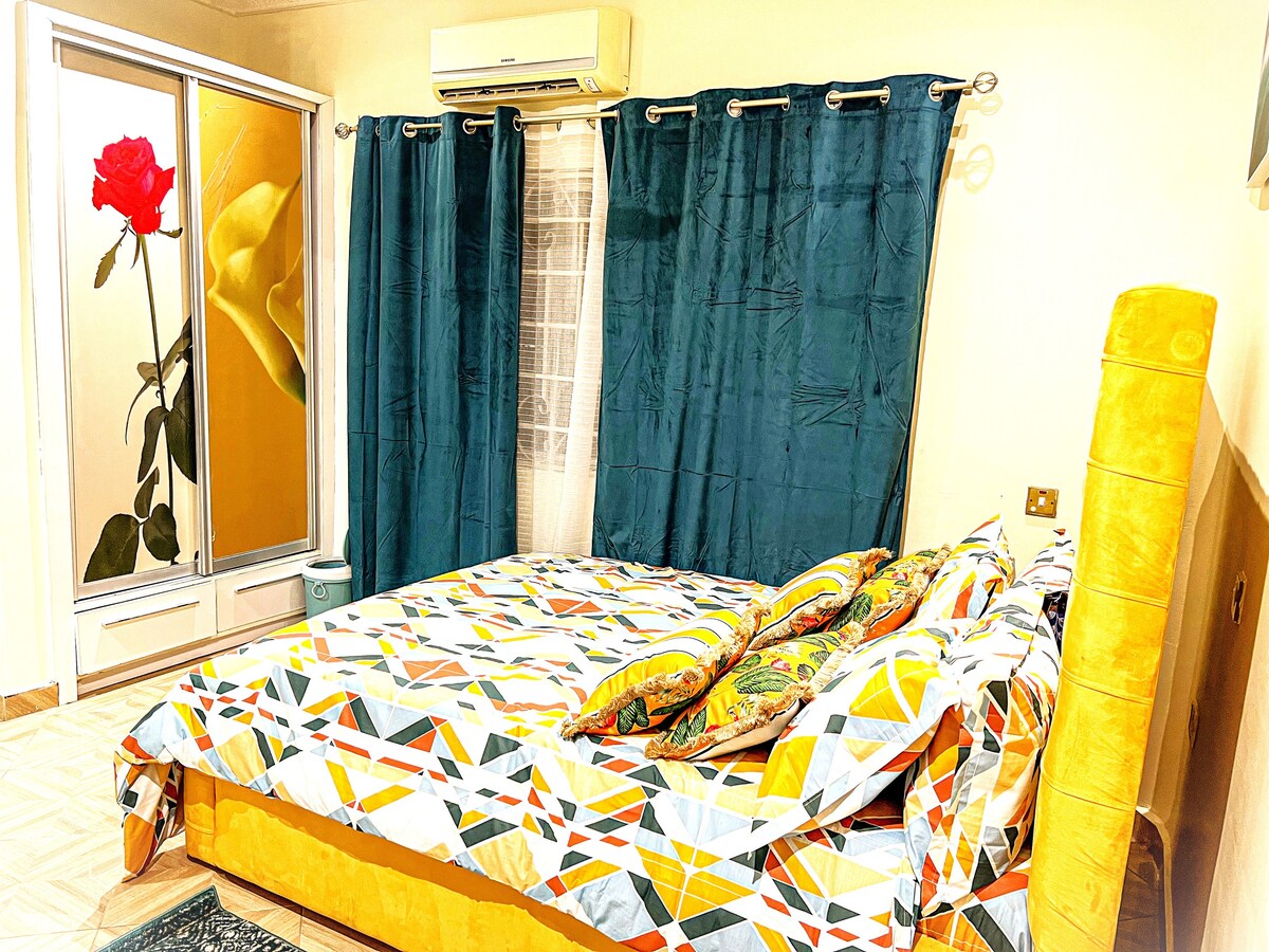 Maryluxe Stays Comfort 3Bd unit in Accra