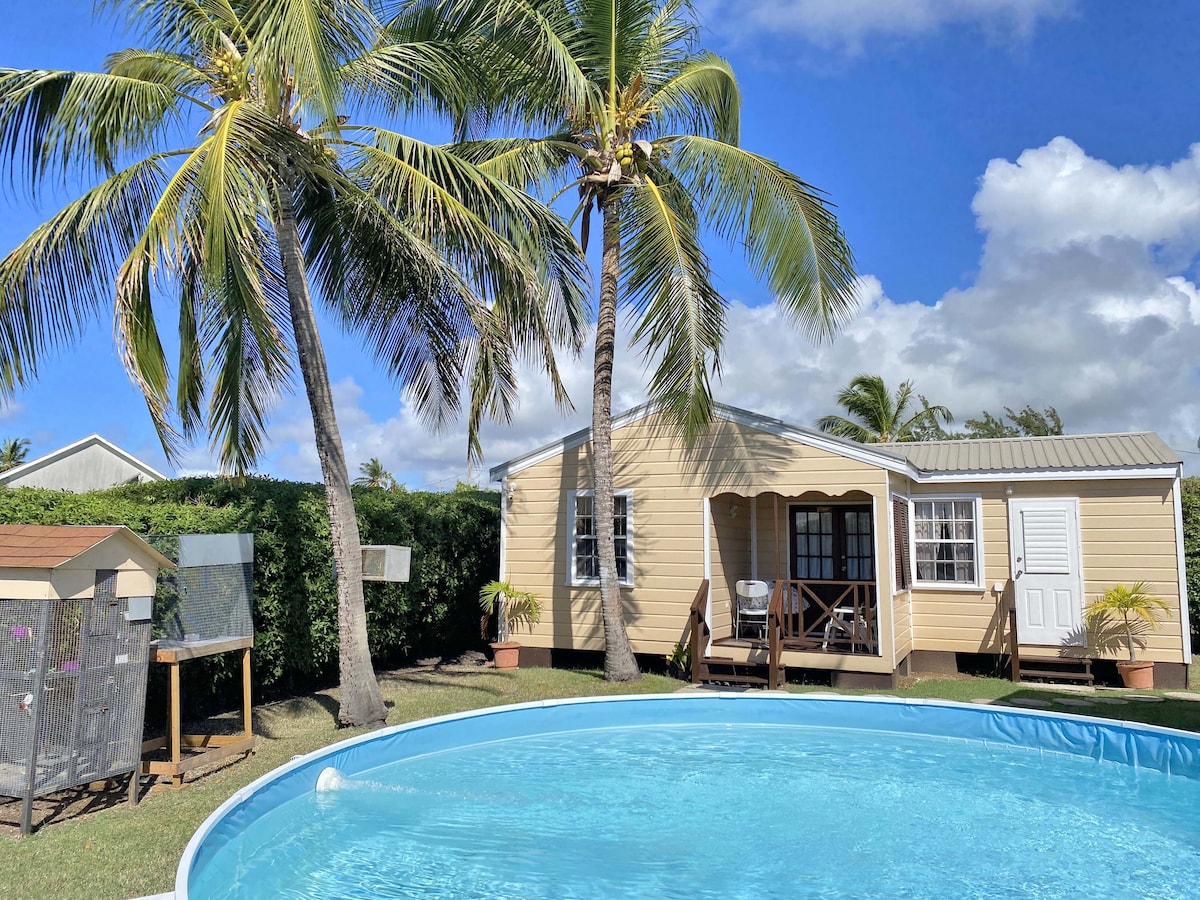 Cozy Cottage w/ Private Pool