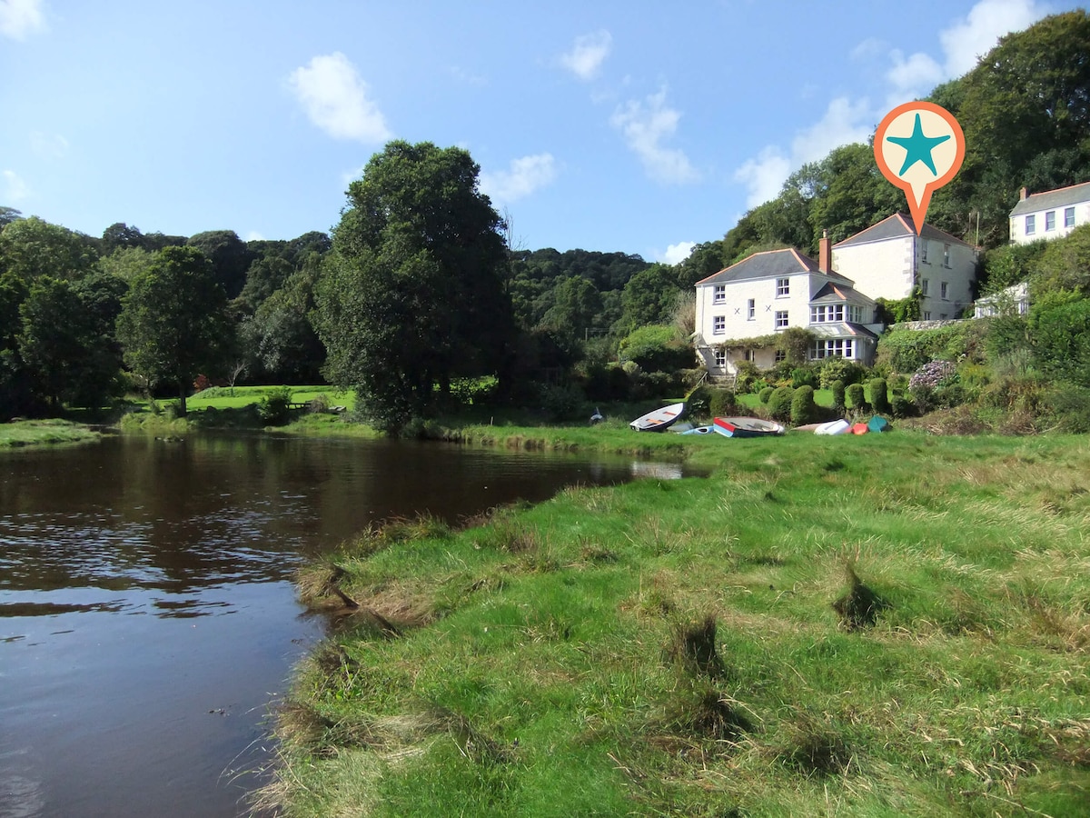 Melyn Goth - Helford River