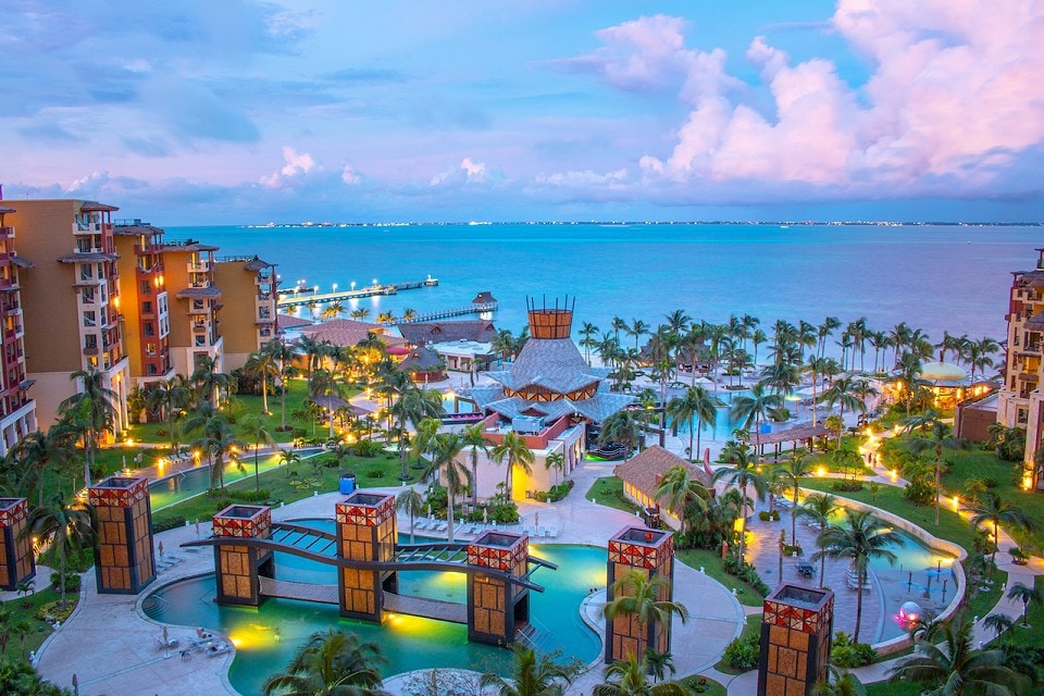 Cancun Resort | Villa del Palmar