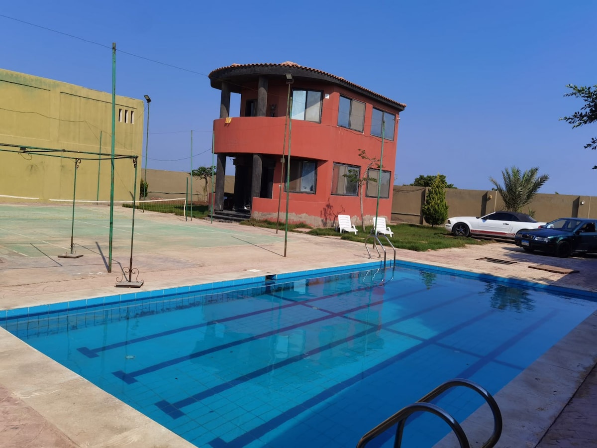 Villa,Pool, Tennis, Squash Airport Borg ElArab HBE