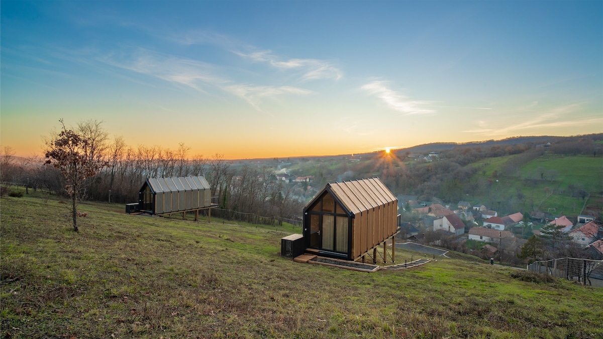 StagLand Cabins - Moose