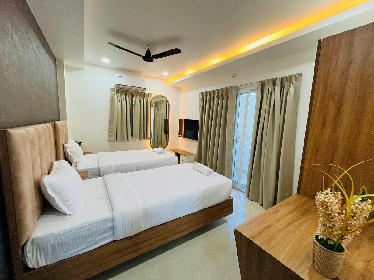 Twin Room - Viola Suites Madhapur