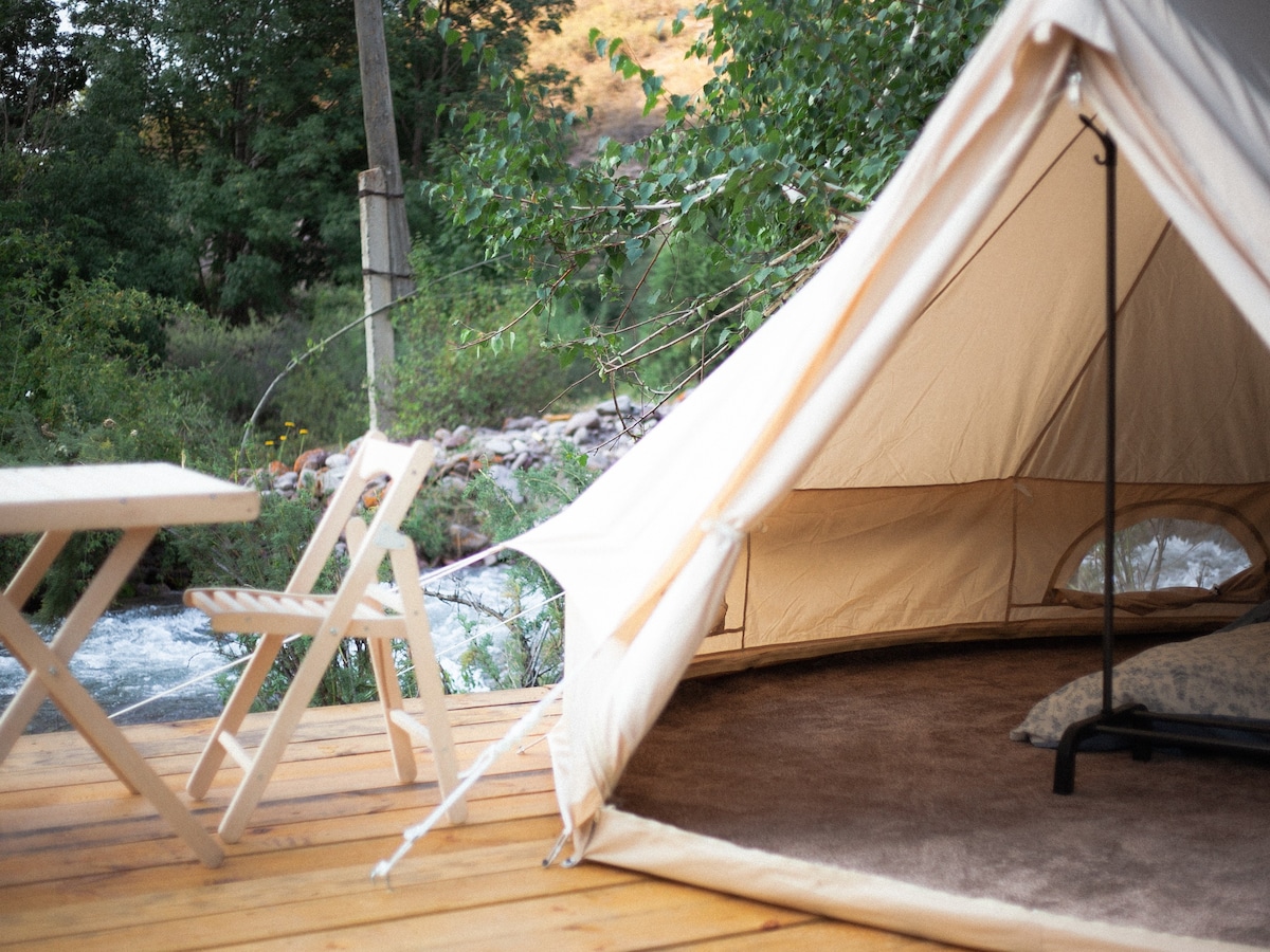 Toodo Glamping Tent including breakfast (Tent #1)