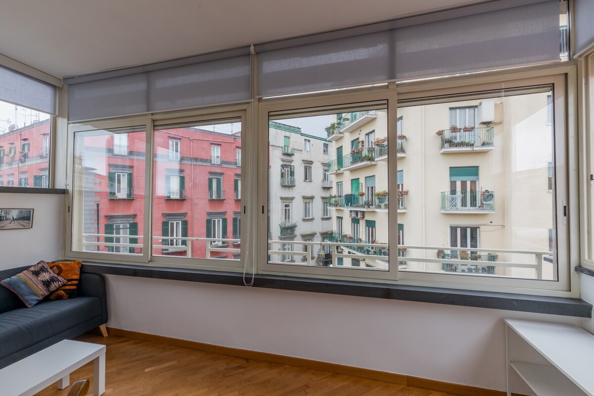 Cozy Apartment in Gesù Square