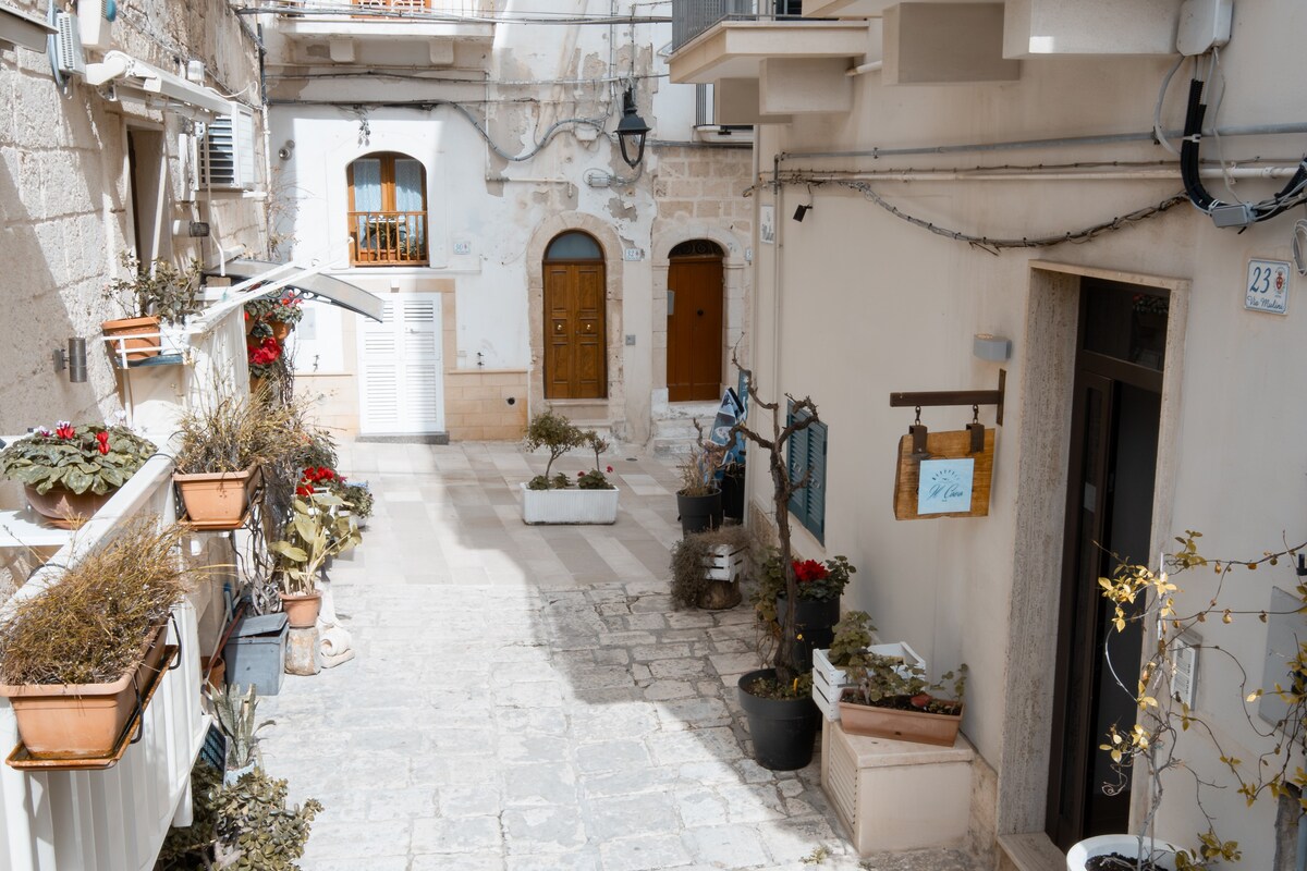 The Covo di Monopoli Cathedral