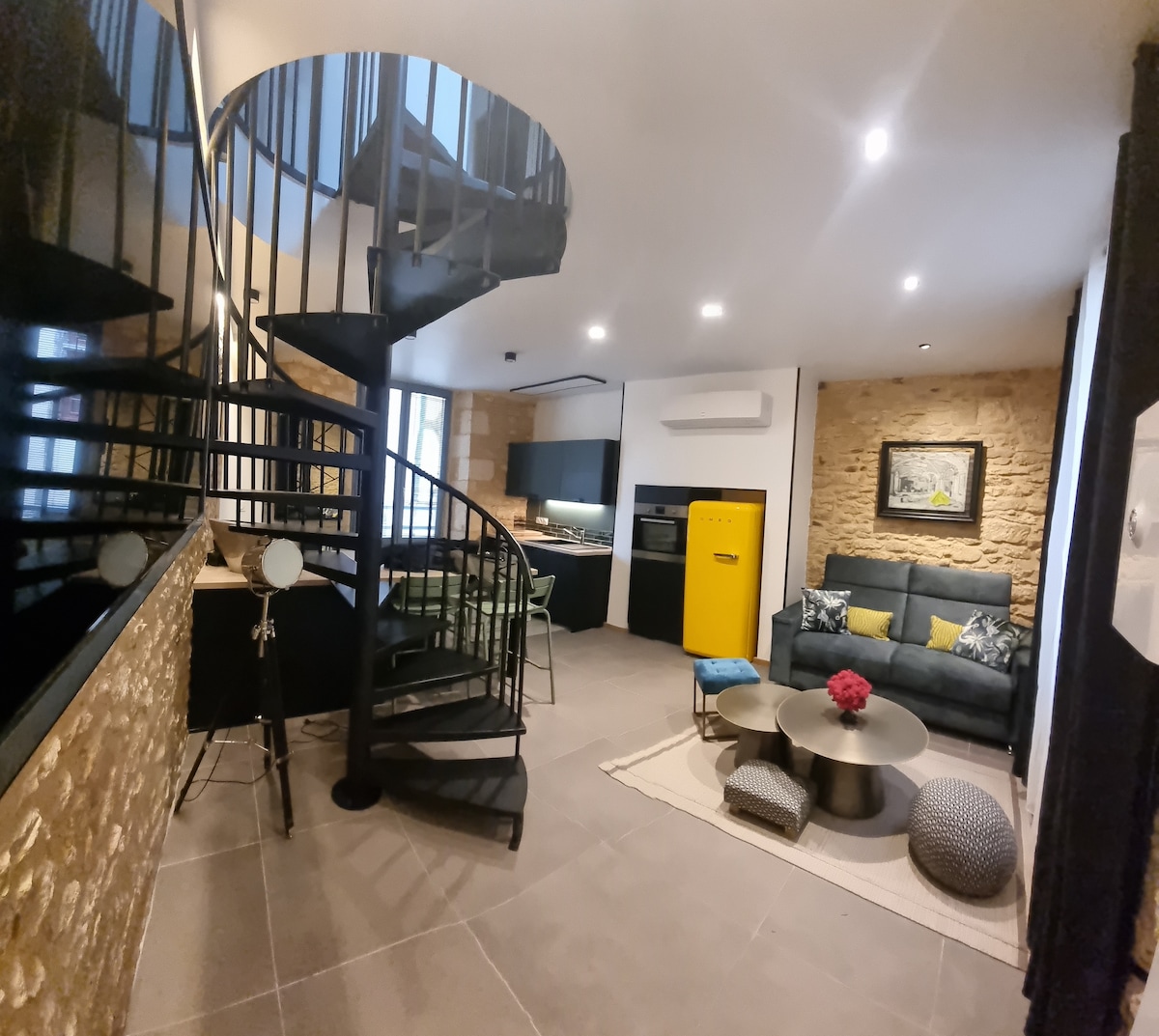 Duplex Luxe avec parking Sarlat centre