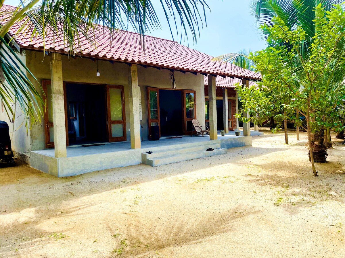 Djaka Beach Villa