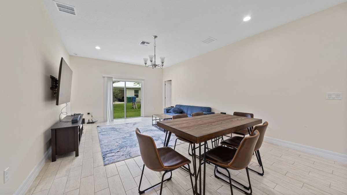 Modern Casa-10 minutes from UCF