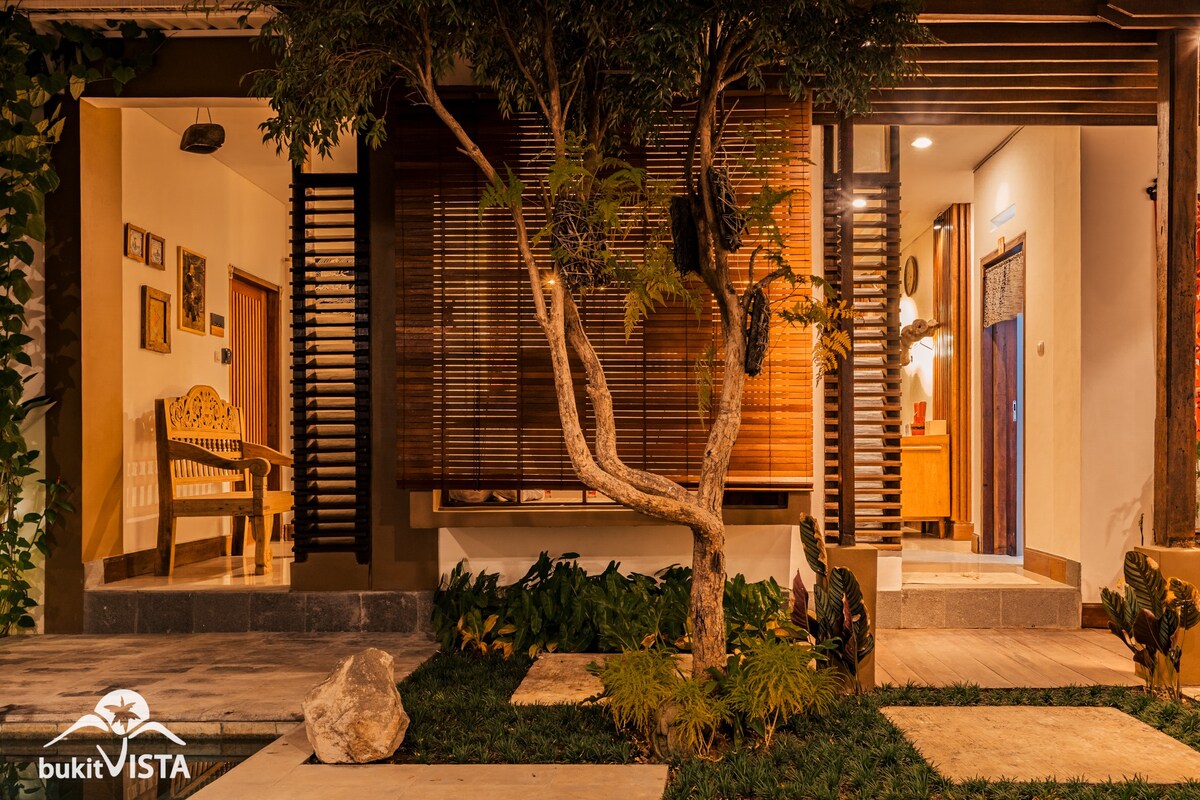 Sanur's Modern: Elegant Poolside Sanctuary - MIMO