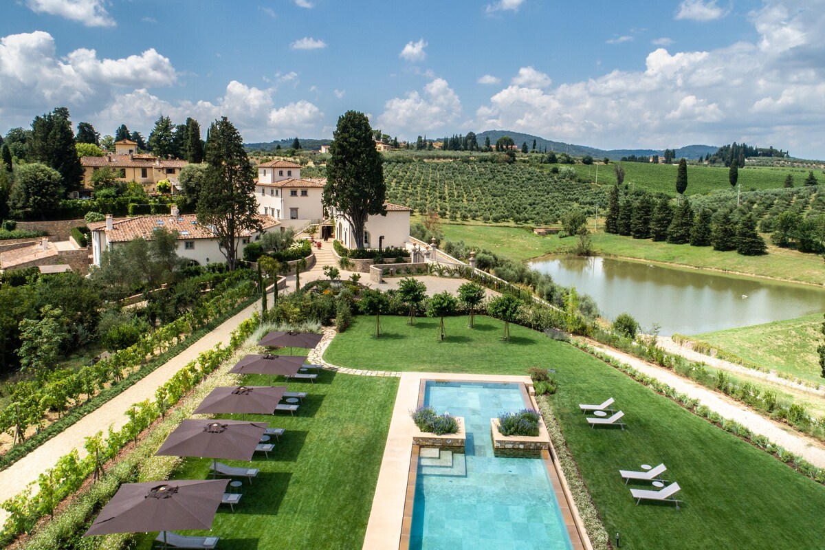 Renaissance Donatello Estate