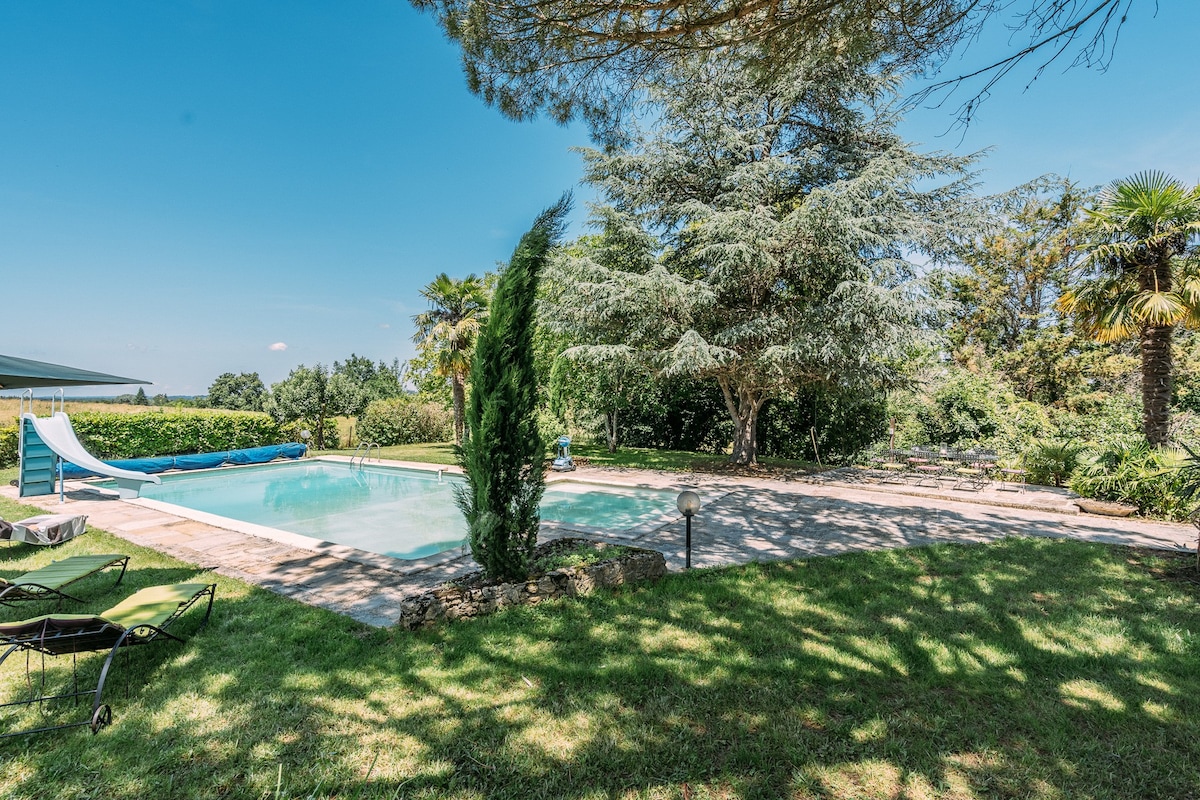 Maison Bourgeoise avec piscine